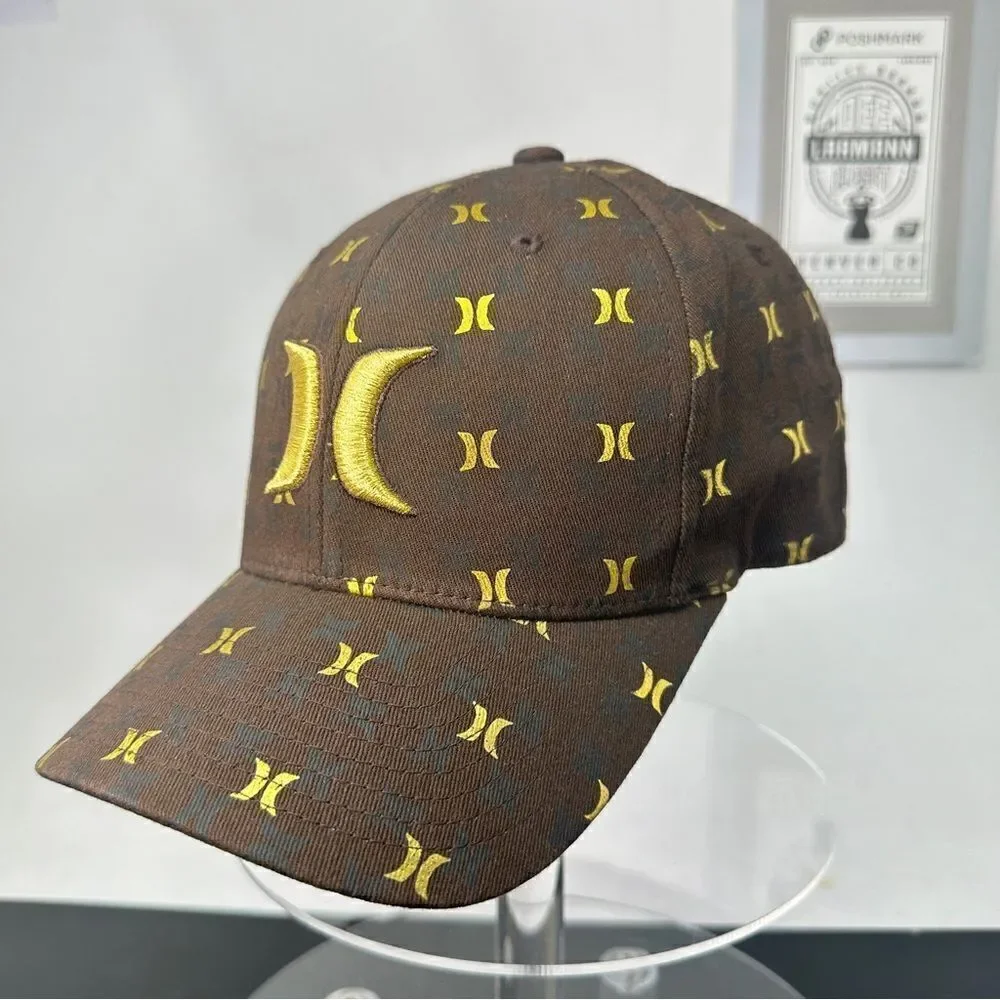 HURLEY CAP — Step & Repeat Logos / Gold&Brown